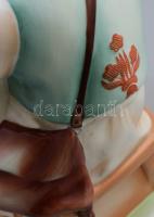 Zsolnay szalonnázó paraszt. Jelzett, Moldován I. hibátlan, m: 32,5 cm