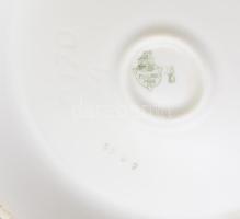 Zsolnay leveses tál. Aranyozott, jelzett, minimális kopással d: 25 cm