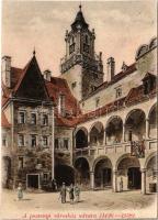 Pozsony, Pressburg, Bratislava; Városháza udvara (1420-1558) / town hall (vágott / cut)