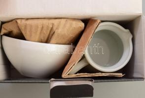 Rosenthal Bianchi design porcelán mokkás készlet eredeti dobozokban. 3x2 db csésze és alj, kiöntő és...