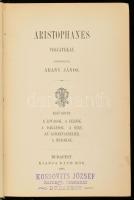 Arany János összes munkái. VII. kötet: Aristophanes vígjátékai. Ford.: Arany János. 1. köt. Bp., 1885, Ráth Mór, XXIX+(3)+591 p. Kiadói gazdagon aranyozott egészvászon sorozatkötés, márványozott lapélekkel, a borítón és a gerincen kis sérülésekkel, kopással, néhány kissé sérült lappal, kijáró elülső szennylappal. Kossovits József karnagy, zenetanár névbélyegzőjével.