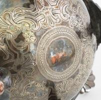 Vajkínáló, kaviár kínáló, Alpakka, gazdagon díszített betét nélkül. d: 17 cm, m: 13 cm