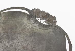 Szecessziós ón kínáló tál. ca 1900. Jelzett 45x22 cm