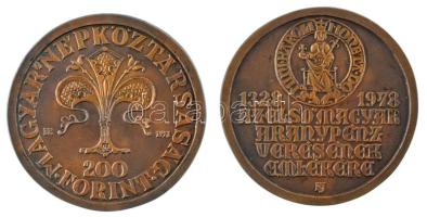 1978. 200Ft Ag "Első magyar aranyforint" érme öntött bronz elő- és hátlapi tervezetének mintapéldánya. Szign.: Kótai József (145mm) T:UNC / Hungary 1978. 200 Forint "The first Hungarian gold Forint" coin's cast bronze obverse and reverse sample. Sign.: József Kótai (145mm) C:UNC