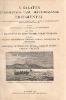 A Balaton környékének földrajzi leírása, orográfiája és geologiája. Geologiai, petrografiai, minerologiai és ásvány-chemiai függelékkel. (A Balaton tudományos tanulmányozásának eredményei, I. kötet, 1. rész.) [Tanulmánykötet.] Budapest, 1911. Magyar Földrajzi Társaság Balaton-bizottsága (Hornyánszky Viktor ny. - Franklin-Társulat ny.) [6] + 189 + [5] p. + 1 t. (dupla oldalas) + 2 térkép (színes, kihajtható); [4] + 169 + [5] p. + 2 t.; [2] + 13+ [3] p.; [2] + 17 + [1] p.; [4] + 2 p.; [2] + 18 p. + 5 t. (4 kétoldalas, egy kihajtható); [2] + 16 p.; [2] + 17 + [1] p. Egyetlen kiadás. A Balaton 1891. évi rekord alacsonyságú vízállása aggasztó mértékű hínárosodáshoz vezetett, ezt elhárítandó pedig egy geológusokból álló tudóscsoportot állítottak fel, idősebb Lóczy Lajos geológus kezdeményezésére. A kutatás nyomán egész monográfia-sorozat született, sokszerzős tanulmánykötetünk az első a nagymonográfiák sorában. Oldalszámozáson belül szövegközti fényképekkel, ábrákkal gazdagon illusztrálva. Tartalma: Laczkó Dezső: Veszprém városának és tágabb környékének geologiai leírása. - Vitális István: A Balatonvidéki bazaltok - Schafarzik Ferenc: A Balatonfelvidéken és a Déli Bakonyban található régibb erupcziós kőzetek és néhány szedimentum kőzettani vizsgálata - Sommerfeldt Ernő: A Déli Bakony bazaltos kőzetein eszközölt petrografiai-kémiai vizsgálatok - Melczer Gusztáv: A Balatonfenék homokjáról - Treitz Péter: A Balaton tó fenékiszapjának és altalajának fizikai alakulása és ásványtani összetétele - Emszt Kálmán: A Balaton fenékiszapjának és altalajának chemiai alkata - Emszt Kálmán - Horváth Béla - Ilosvay Lajos - Szinyei Merse Zsigmond: Balatonmelléki kőzetek, vizek és ház chemiai elemzése. A címoldalon apró jegyzet, az első előzéken apró foltosság. (A Balaton tudományos tanulmányozásának eredményei. I. kötet, 1. rész.) Aranyozott gerincű korabeli félvászon kötésben. Jó példány.