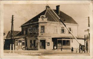 Sollenau, Sollenau-Petrifeld; Grubers Gasthaus / inn (Rb)