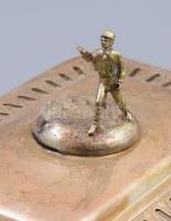 Ezüst (Ag) vajkínáló, üvegbetéttel, ló figura letört, de megvan, 442g