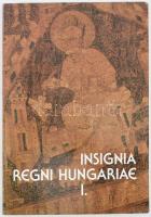 Insignia Regni Hungariae I. Studien zur Machtsymbolik des mittelalterlichen Ungarn. Bp., 1983, Magyar Nemzeti Múzeum. Kiadói papírkötés, jó állapotban.