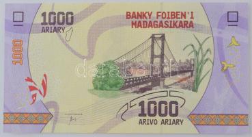 Madagaszkár DN (2017) 1000Fr T:UNC Madagascar ND (2017) 1000 Francs C:UNC