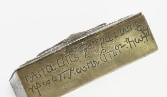 cca 19. sz., Ortodox szentkenet feladó utazó készlet. Gravírozott feliratokkal, 9x6x3 cm