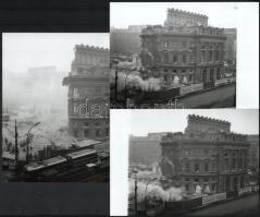 1965 A Nemzeti Színház épületének felrobbantása 6 db látványos fotó a robbantásról 24x16 és 18x12 cm méretben. + egy fotó az emlékműről