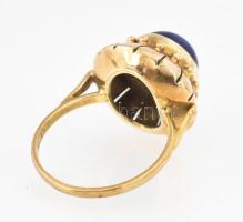Arany (Au) 14K gyűrű lápisz lazulival, jelzett, méret: 57, bruttó: 4,9 g