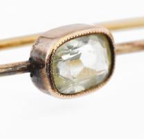 Arany (Au) 14K biztosítótű füstkvarc kővel, jelzett, 4,5×0,6 cm, bruttó: 2 g