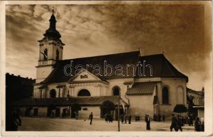 1941 Kézdivásárhely, Targu Secuiesc; Református templom, magyar zászlók / Calvinist church, Hungarian flags (fl)