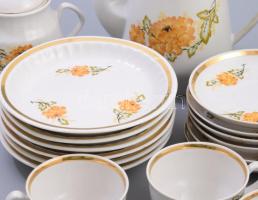 Szovjet teás készlet, sárga virágmintával díszítve, jelzett, teljes