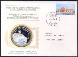 Kína 1975. Sun Yat-sen a Postamesterek gondozásában kiadott Ag emlékérem 20g érmés, bélyeges borítékon, kínai bélyeggel, elsőnapi bélyegzővel, német nyelvű ismertetővel T:PP