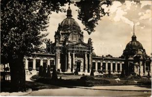 Budapest XIV. Széchenyi fürdő a Városligetben