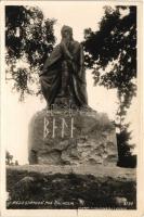 1935 Balestrand, Belestatuen / staue, photo