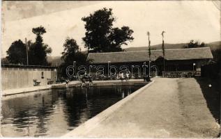 Boksánbánya, Románbogsán, Németbogsán, Deutsch-Bogsan, Bocsa Montana; strand, fürdőzők / swimming pool, bathers (EB)