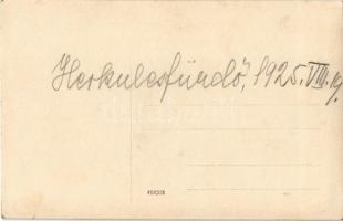 1925 Herkulesfürdő, Baile Herculane; hölgy a folyóparton / lady on the riverbank. photo