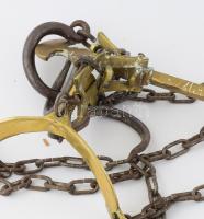 1945 Réz kereskedőmérleg, tál d: 34 cm, h: 75 cm