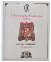 1998 A Szabadságharc emléktárgyai aukció. Nudelman gyűjtemény. 1998, márc. 10-11. Összeáll.: Nudelman László. Aukciós katalógus. Bp., 1998,Novoprint. Rendkívül gazdag képanyaggal illusztrált. Kiadói kartonált papírkötés, jó állapotban.