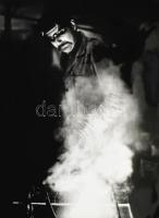 G. Szántó András (1937-2002): Hőkezelő- Fotó, papír, jelzett vintage alkotás. jelzett, 28x40 cm