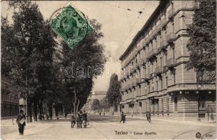 Torino, Turin; Corso Oporto / street view, bicycle (crease)