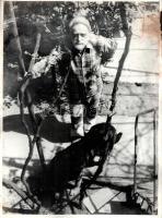 Fodor Sándor (1927-2012) író, műfordítóról készült portrék, ázásnyomokkal, foltokkal, 5 db, 18×24 cm