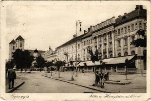 1932 Gyöngyös, Fő tér, Hungária szálloda, étterem és söröző, templom (EK)