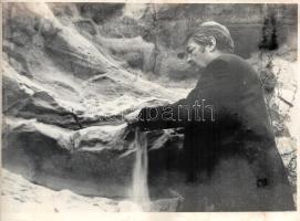 Szőcs István (1928-2020) erdélyi magyar író, újságíró, kritikusról készült portrék, 3 db fotó, ázásn...