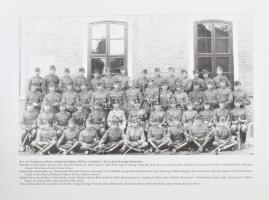 Bene János - Szabó Péter: A magyar királyi honvéd huszár tisztikar 1938-1945. Az egyik szerző, Szabó...