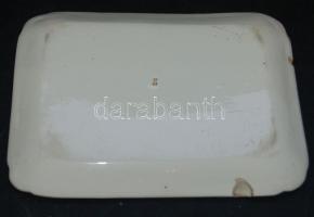 Múlt század eleji porcelán tál szilvás motívummal ellátva, néhol csorbult széllel és 23,5cm-es hossz...