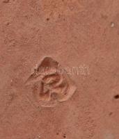 Káldor Aurél (1924-): Medve doktor. Részben mázas kerámia, jelzett, m: 16,5 cm