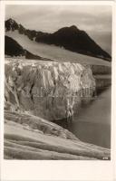 Spitsbergen, Spitzbergen (Svalbard); Magdalenbay, Gullybreen glacier