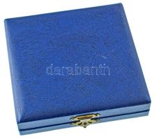 1983. "Országos Műszaki Információs Központ és Könyvtár / A Technológiai Iparmúzeum Könyvtárátó...