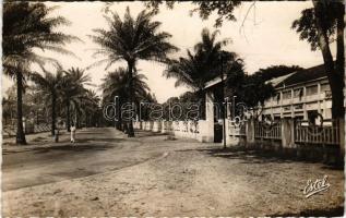 Abidjan, La Mairie d&#039;Abidjan, Boulevard Bir-Hakeim (crease)