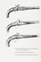 Balázs József-Pongó János: Pisztolyok, revolverek. Bp.,(1977.),Zrínyi. Kiadói egészvászon kötés, kia...