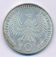NSZK 1972D 10M Ag "Nyári Olimpiai Játékok München / Olimpiai Láng" T:AU,XF patina
FRG 197...