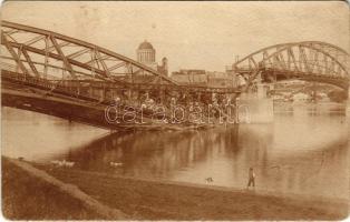 1919 Párkány, Stúrovo; felrobbantott Mária Valéria híd / blown up bridge. photo