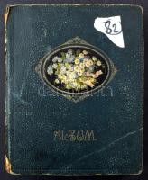 Kb. 200 db RÉGI angol üdvözlő képeslap egy nagy régi szakadt albumban, vegyes minőségben / Cca. 200 ...