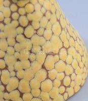 Gádor István (Kóka, 1891 - Budapest, 1984) Figurális váza. Korongozott és kézzel alakított, pettyeze...