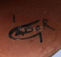 Gádor István (Kóka, 1891 - Budapest, 1984) Figurális váza. Korongozott és kézzel alakított, pettyeze...