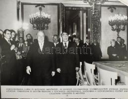 Vegyes feliratozott sajtófotó tétel, 7 db, 23x30 cm