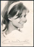 cca 1960 Claudia Cardinale (1938- ) olasz színésznő aláírása az őt ábrázoló képen