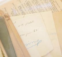 Nagy zacskónyi papírrégiség tétel a XVIII. századtól, nagyon sok antik nyugta, szerződés, okmány, le...