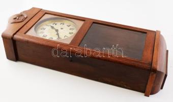 cca 1925 Friedrich Mauthe Schwenninger negyedütős falióra. Kulcs nélkül, házon kis sérülésekkel, m: ...