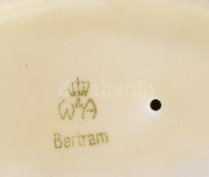 3 db Lippelsdorf Wagner & Apel figura. Kézzel festett jelzett, hibátlan 14 cm