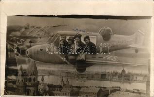 1938 Budapest XIV. Nemzetközi Vásár reklám fotója karton fallal. photo (fl)