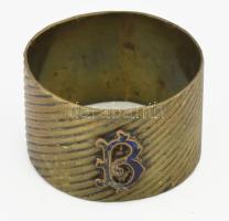 Réz szalvétagyűrű, "B" betű díszítéssel (hiányos zománc), d: 5 cm